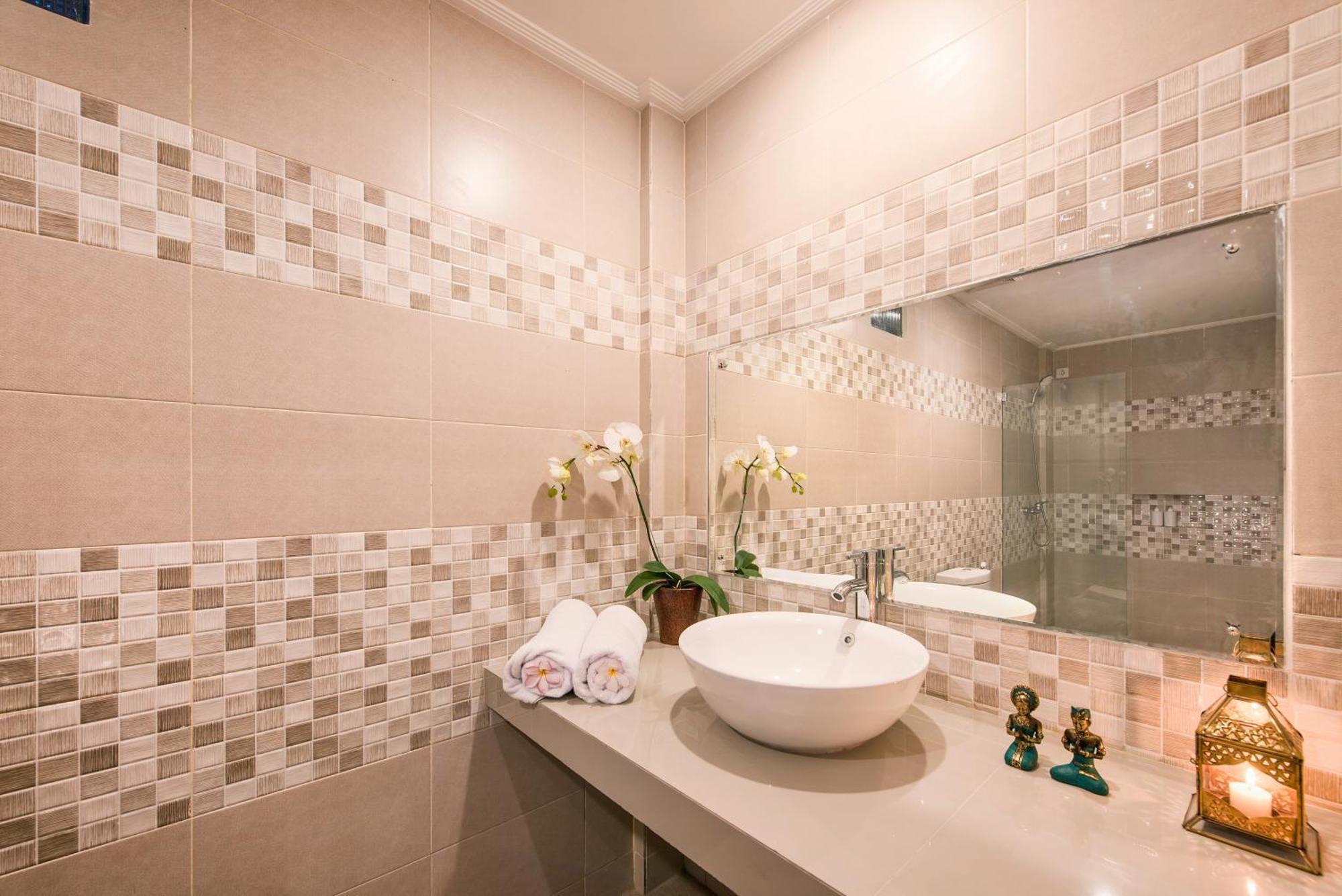 Puri Uma Ratu By Rpm Hotel เซมินยัค ภายนอก รูปภาพ