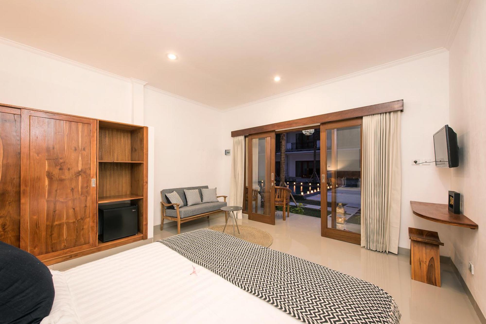 Puri Uma Ratu By Rpm Hotel เซมินยัค ภายนอก รูปภาพ