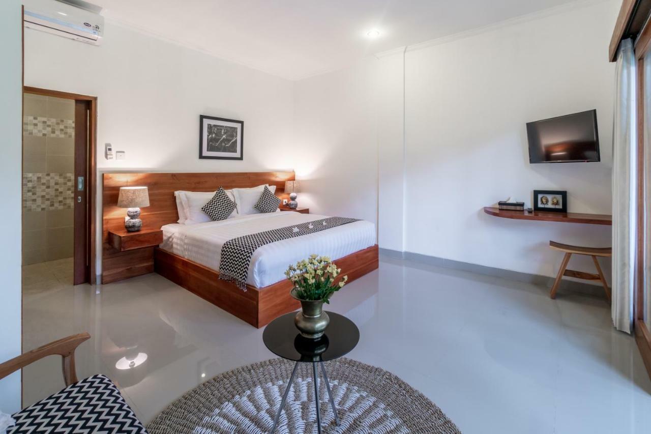 Puri Uma Ratu By Rpm Hotel เซมินยัค ภายนอก รูปภาพ