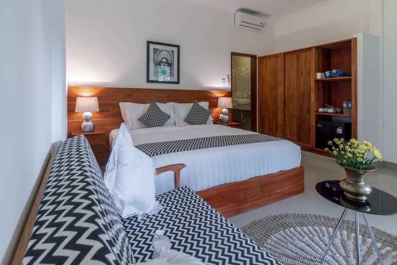 Puri Uma Ratu By Rpm Hotel เซมินยัค ภายนอก รูปภาพ